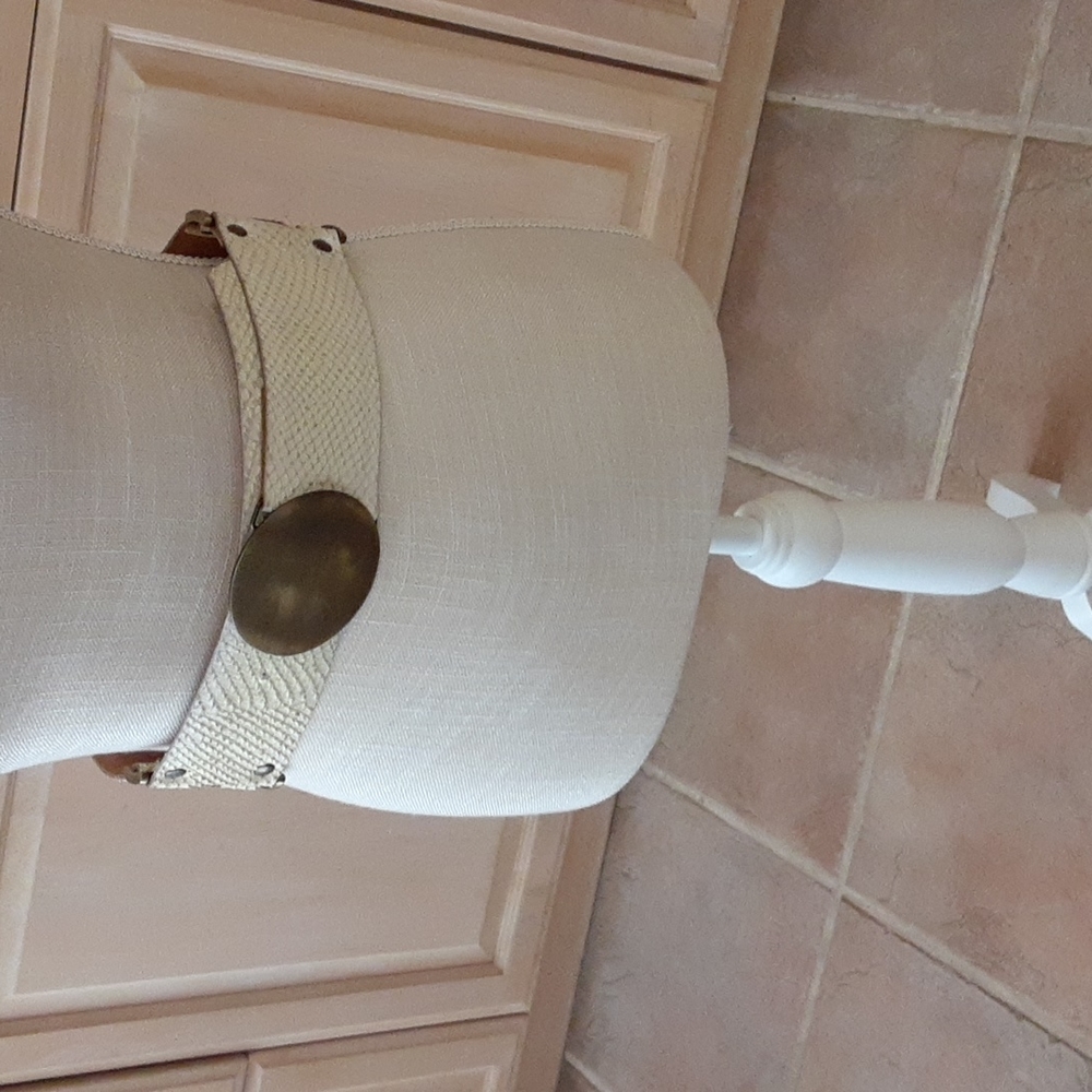 Leather belt